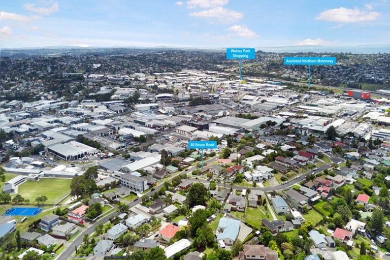 Photo of property in 80 Bruce Road, Glenfield, Auckland, 0629