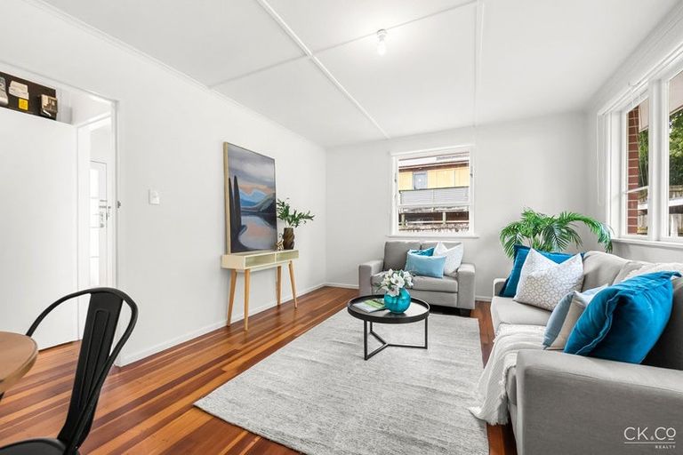 Photo of property in 1033g Fergusson Drive, Clouston Park, Upper Hutt, 5018