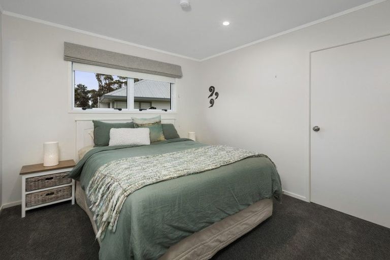 Photo of property in 52 Papaunahi Road, Bowentown, Waihi Beach, 3177