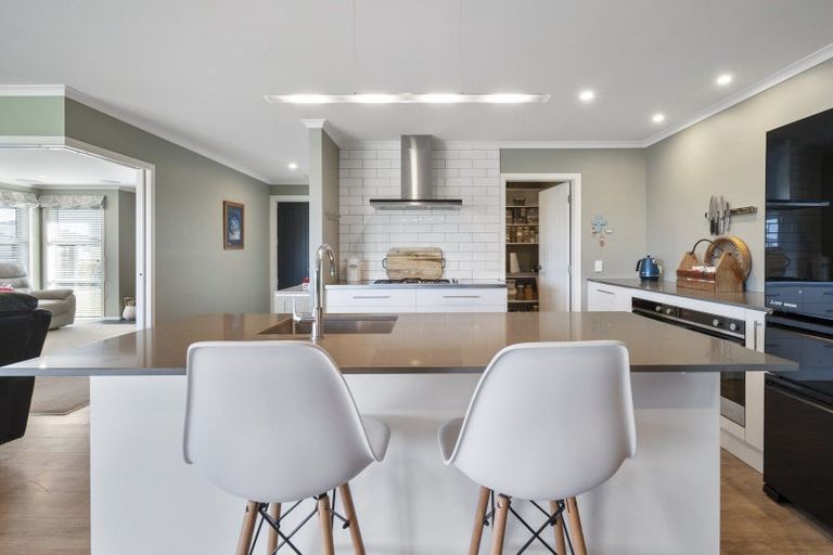 Photo of property in 19 George Street, Bulls, 4818