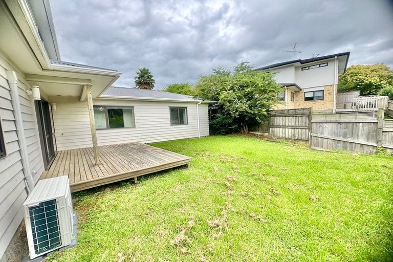 Photo of property in 12b The Avenue, Albany, Auckland, 0632