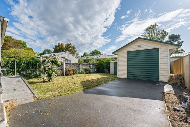 Photo of property in 222 Keyes Road, New Brighton, Christchurch, 8083