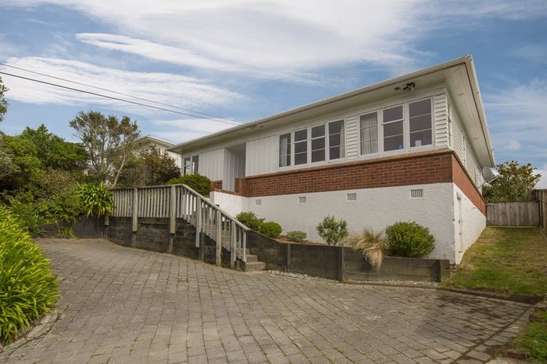 Photo of property in 22 Fraser Avenue, Johnsonville, Wellington, 6037