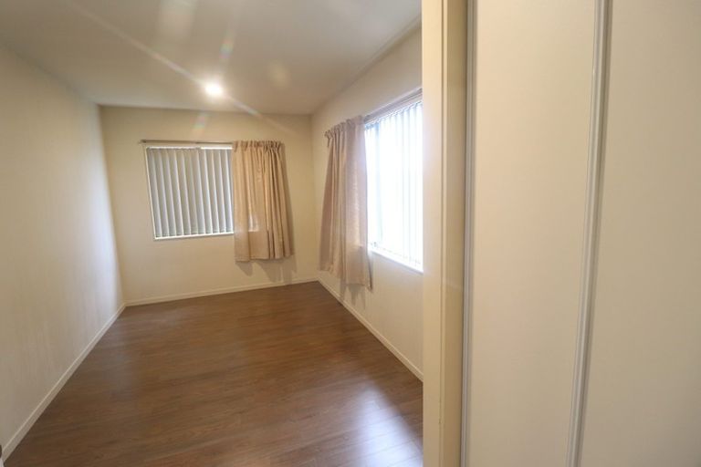 Photo of property in Hibiscus Garden, 8 Lavender Garden Lane, Oteha, Auckland, 0632