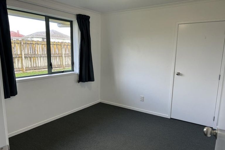 Photo of property in 15a Edinburgh Street, Tuakau, 2121