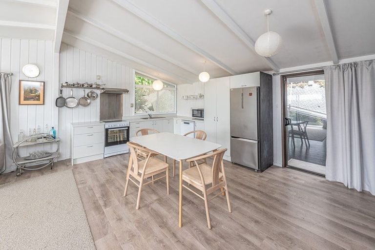 Photo of property in 12 Hipango Terrace, Durie Hill, Whanganui, 4500