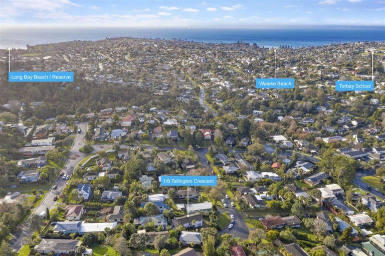 Photo of property in 1/8 Tallington Crescent, Torbay, Auckland, 0630