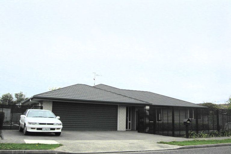 Photo of property in 15 Coleridge Place, Stoke, Nelson, 7011