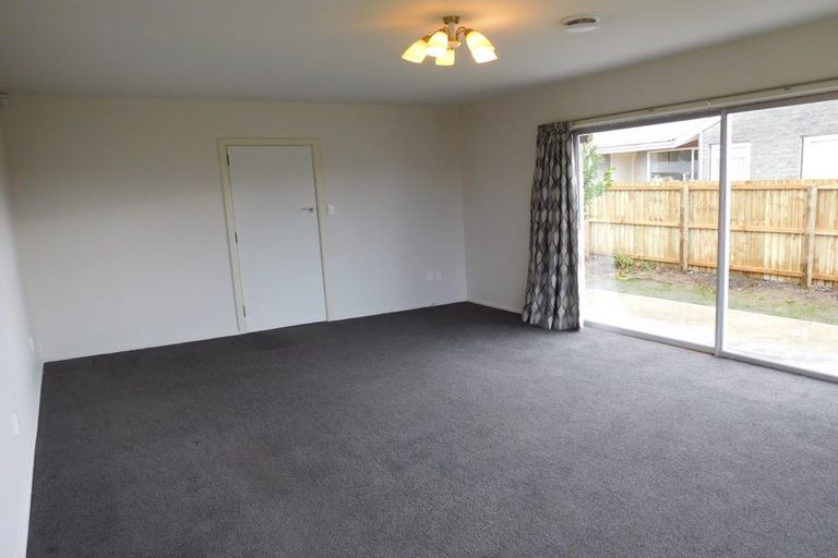 Photo of property in 13 Lake Terrace Road, Burwood, Christchurch, 8061