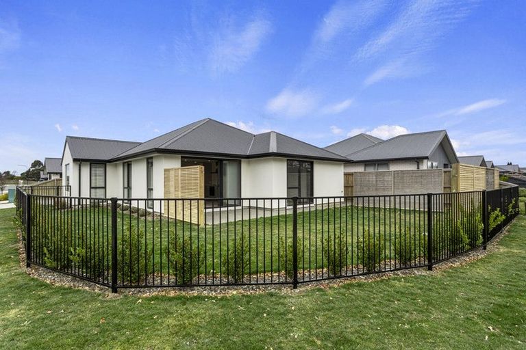 Photo of property in 2 Stonyer Street, Woodend, 7610