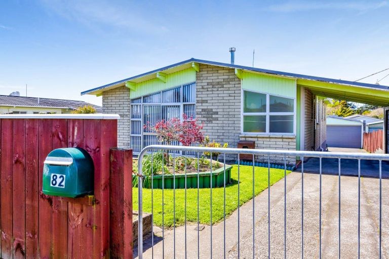 Photo of property in 82 Grey Street, Waitara, 4320