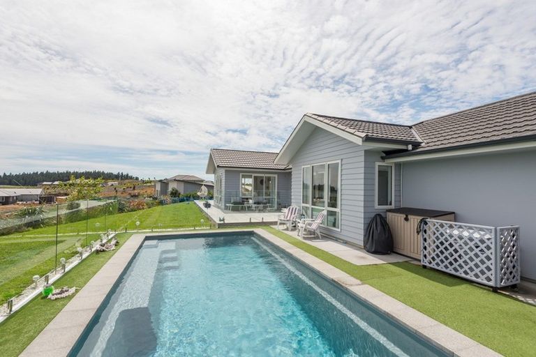 Photo of property in 8 Mount Arthur View, Redwood Valley, Richmond, 7081