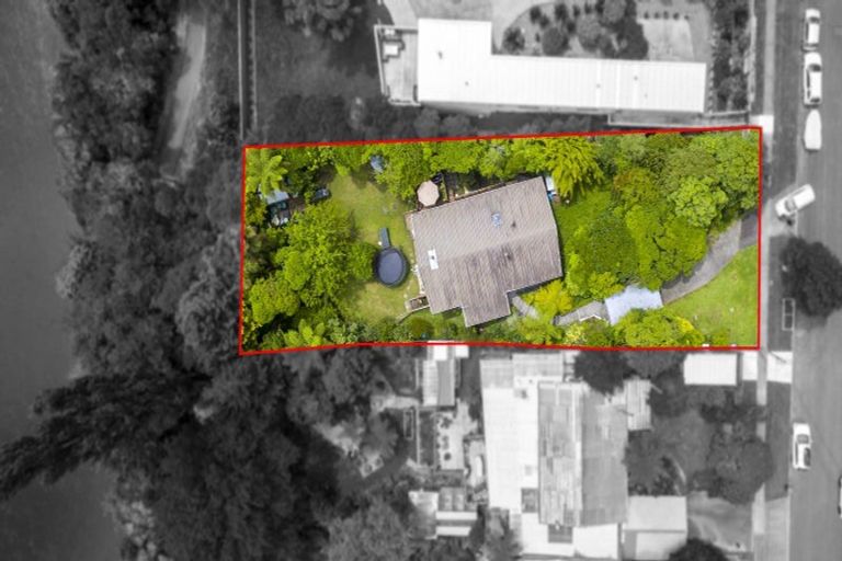 Photo of property in 12 Black Beech Street, Birchville, Upper Hutt, 5018