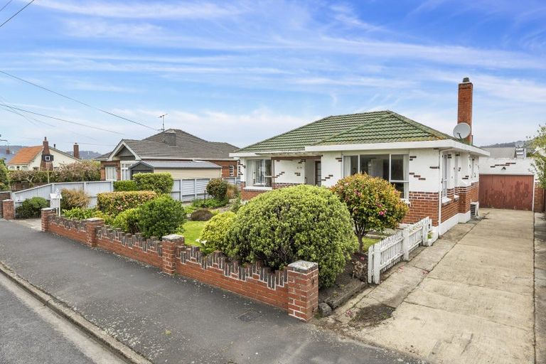 Photo of property in 27 Bush Road, Mosgiel, 9024