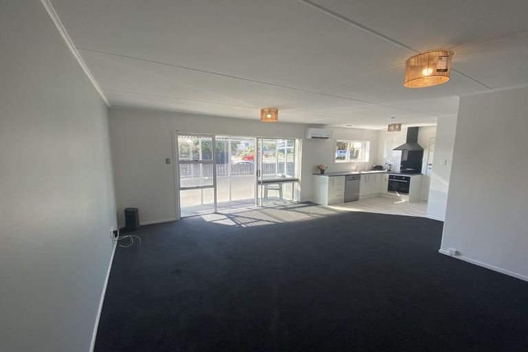 Photo of property in 2/132 Parkers Road, Tahunanui, Nelson, 7011