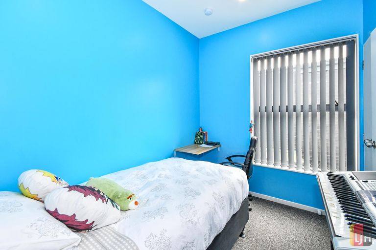 Photo of property in 13 Te Aparangi Crescent, Papakura, 2582