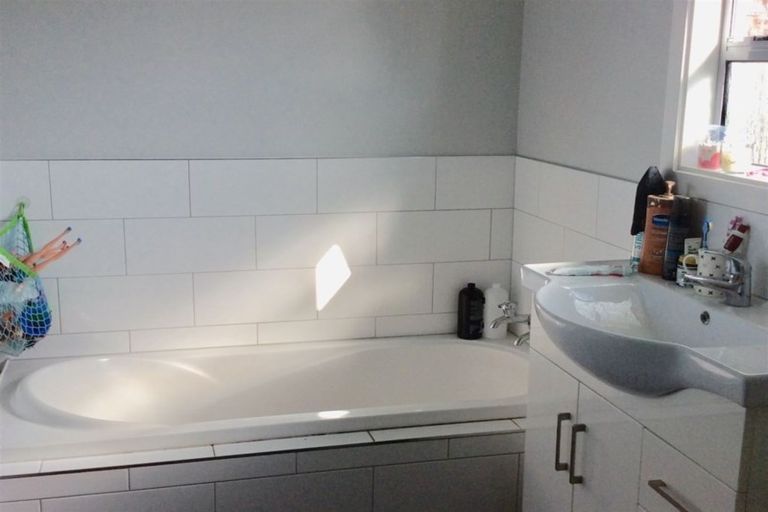 Photo of property in 14 Edinburgh Street, Feilding, 4702