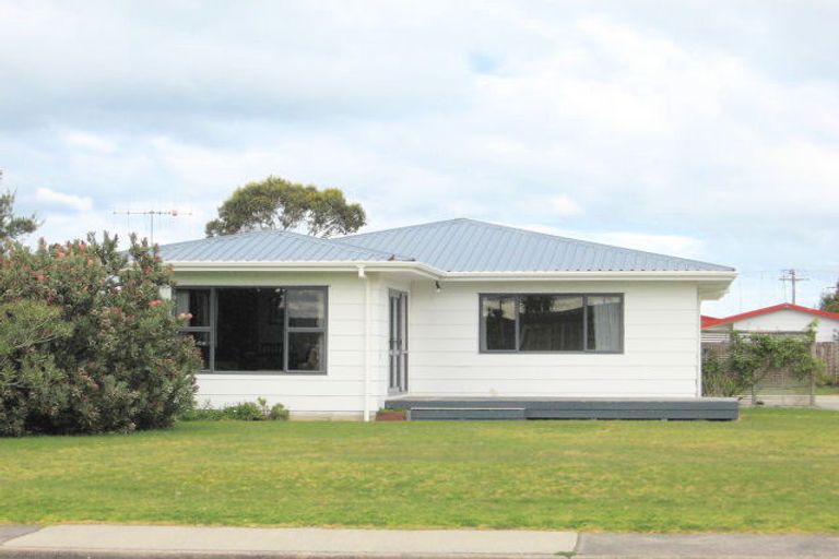 Photo of property in 517 Achilles Avenue, Whangamata, 3620