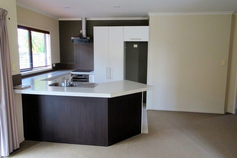 Photo of property in 16/100 Millers Road, Brookfield, Tauranga, 3110