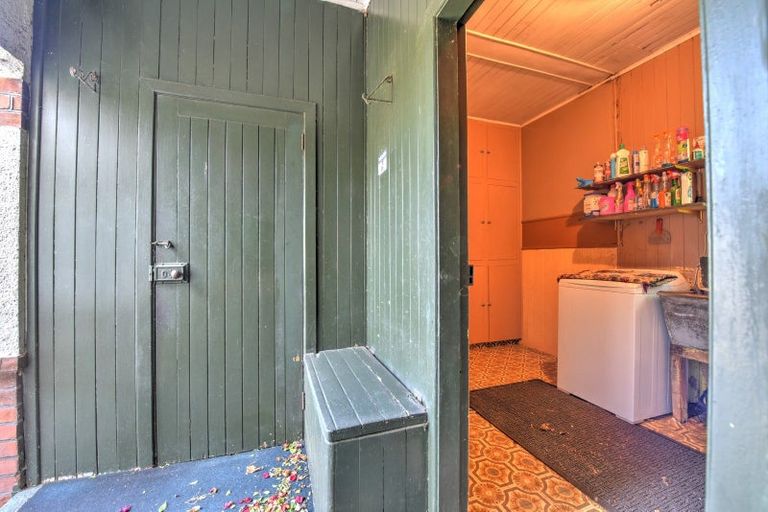 Photo of property in 4 Park Street, Gore, 9710