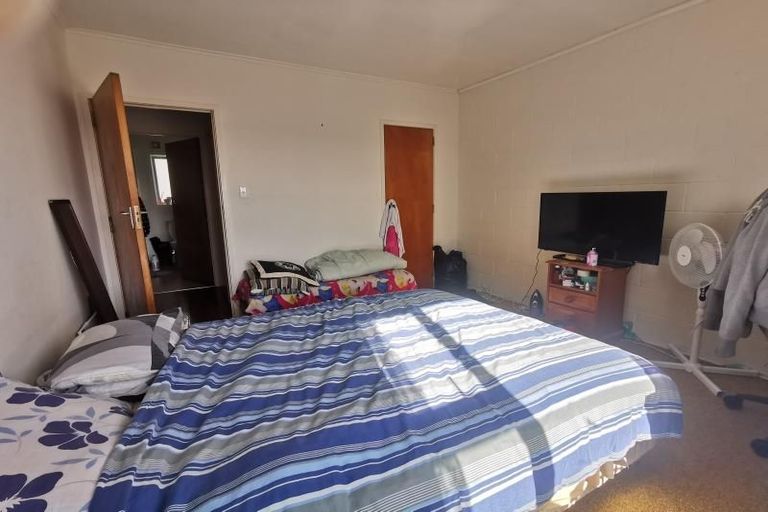 Photo of property in 4/41a Tramway Road, Beach Haven, Auckland, 0626