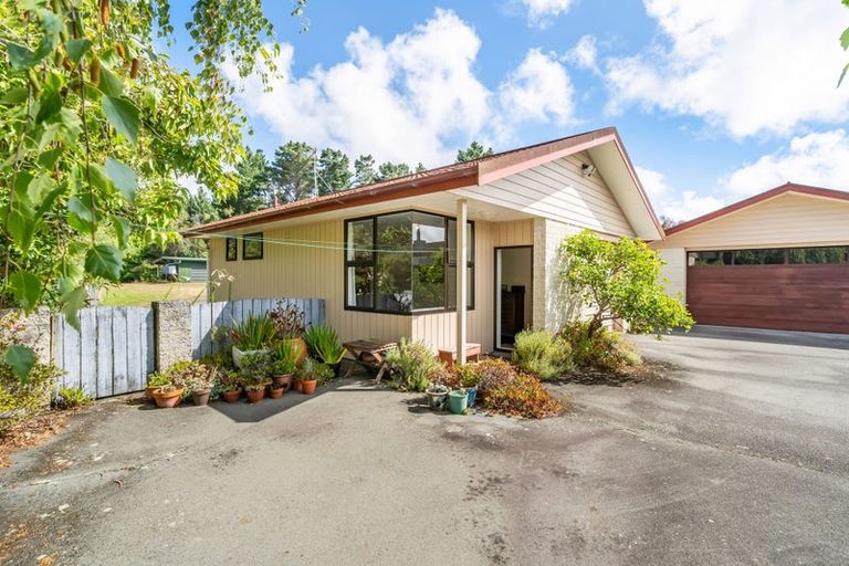 Photo of property in 298b Paekakariki Hill Road, Paekakariki Hill, Porirua, 5381