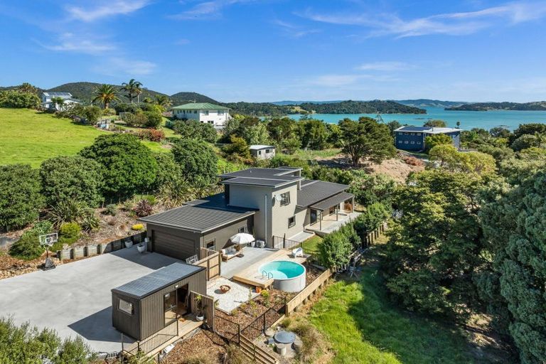 Photo of property in 12 Ritchie Road, Parua Bay, Whangarei, 0174