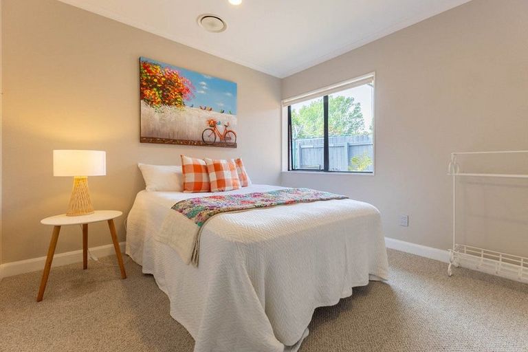 Photo of property in 23 Harry Shaw Way, Raumati South, Paraparaumu, 5032