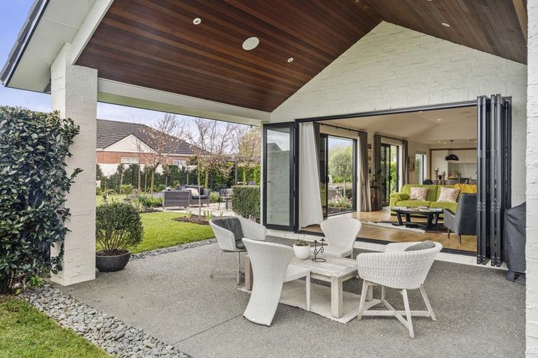 Photo of property in 119 Saint Kilda Road, Cambridge, 3434