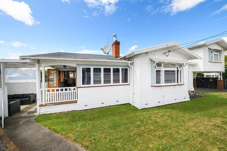 Photo of property in 9 Maunder Street, Marton, 4710