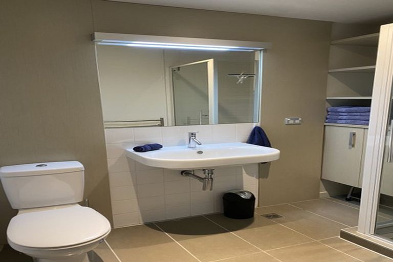 Photo of property in Monument Apartments, 5c/245 Wakefield Street, Te Aro, Wellington, 6011