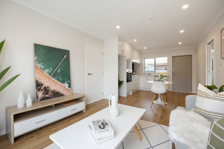 Photo of property in 2/7 Rutherford Street, Chedworth, Hamilton, 3210