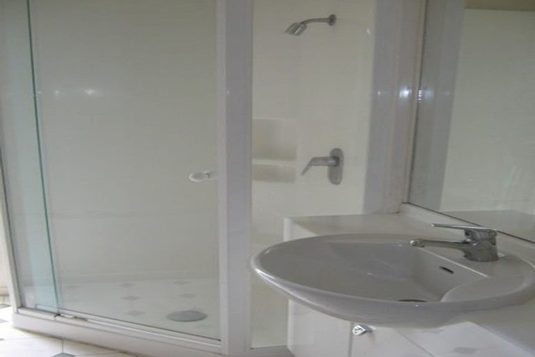 Photo of property in 4/21 Darvel Street, Riccarton, Christchurch, 8011