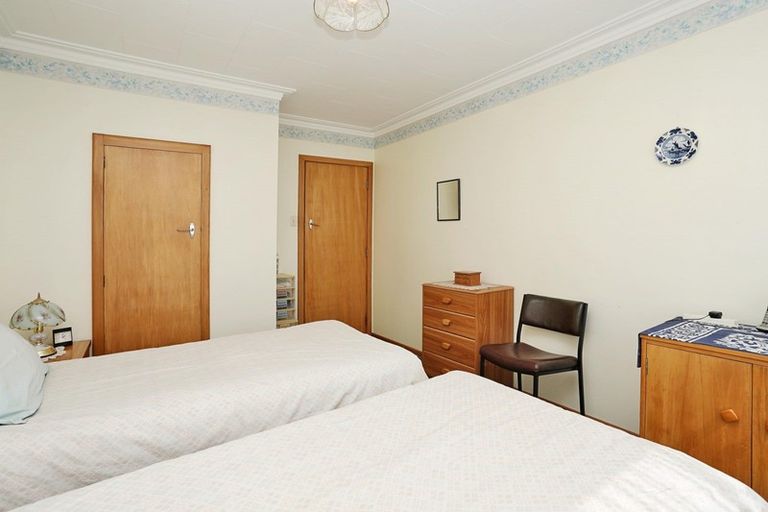 Photo of property in 255 Yarrow Street, Richmond, Invercargill, 9810