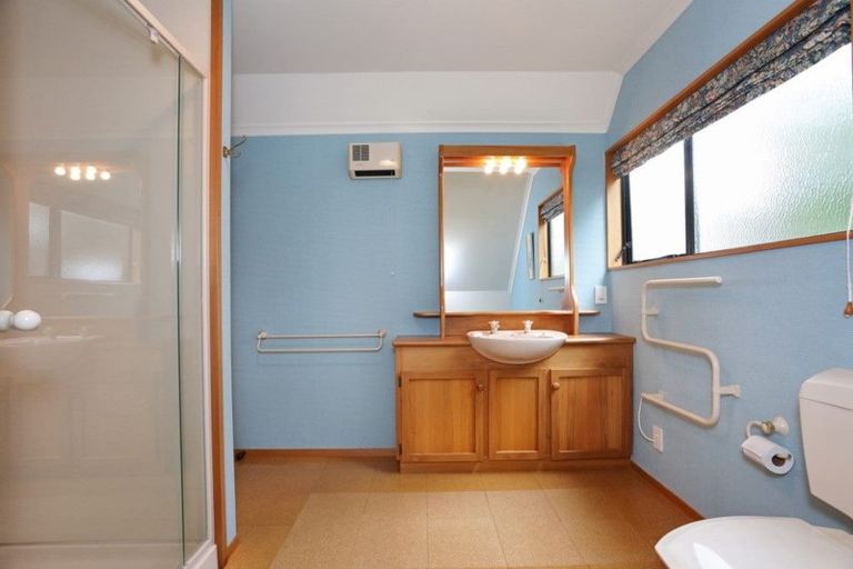 Photo of property in 41 Ihaka Street, Hokowhitu, Palmerston North, 4410