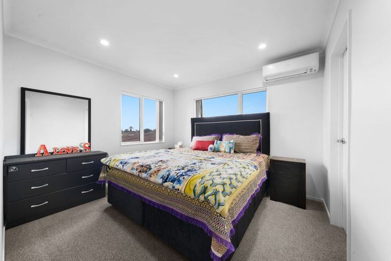 Photo of property in 13 Orona Way, Papatoetoe, Auckland, 2025