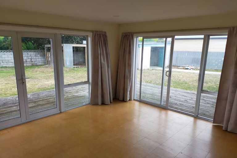 Photo of property in 19 Campbell Street, Alexandra, 9320