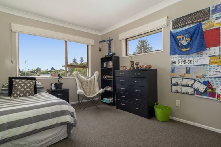 Photo of property in 33 Glenn Terrace, Otumoetai, Tauranga, 3110