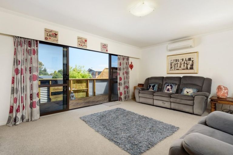 Photo of property in 4 Moorea Place, Mount Maunganui, 3116