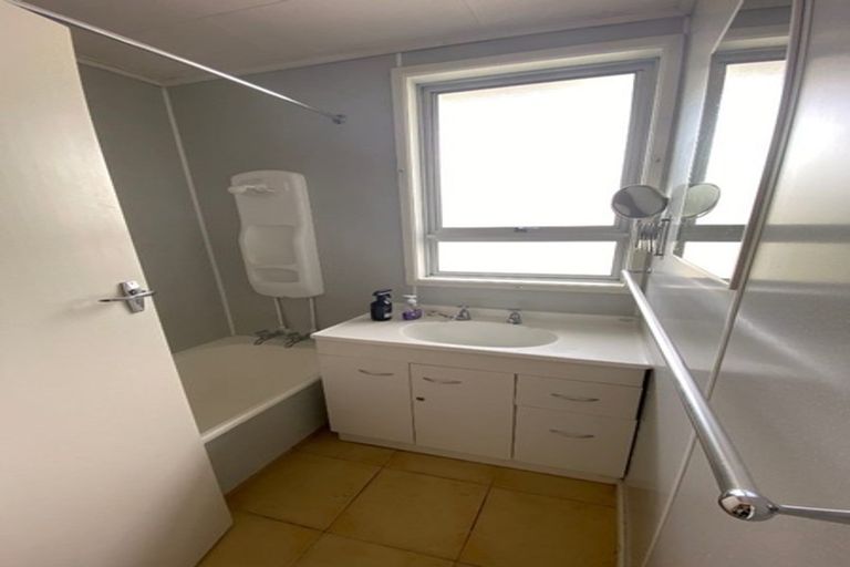 Photo of property in 1b George Place, Havelock North, 4130