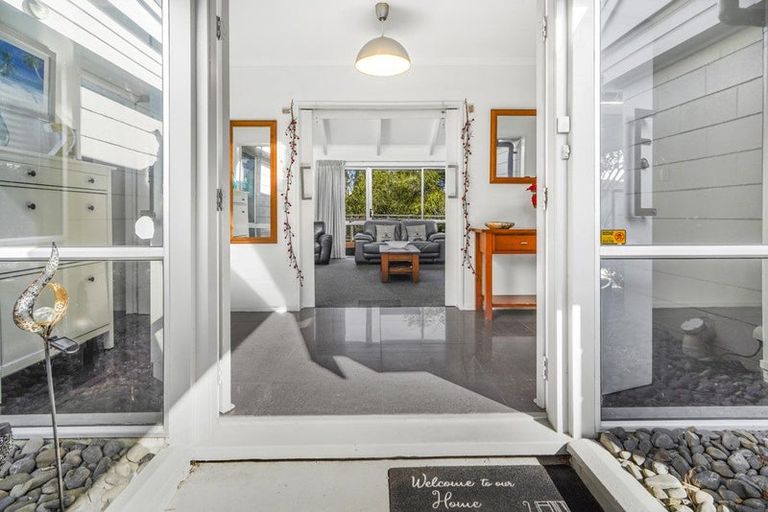 Photo of property in 35 Balfour Crescent, Riverlea, Hamilton, 3216