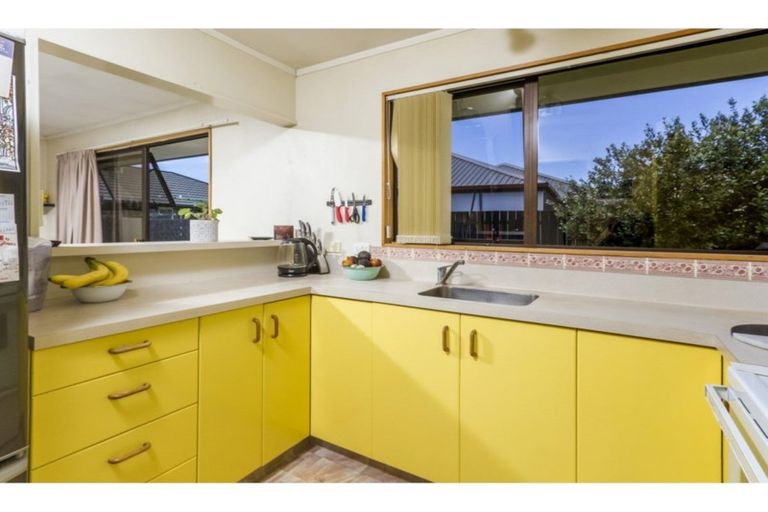 Photo of property in 2/48 Masefield Street, Stoke, Nelson, 7011