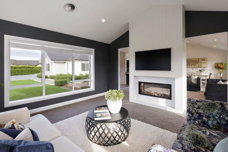 Photo of property in 25 Alan Livingston Drive, Cambridge, 3434