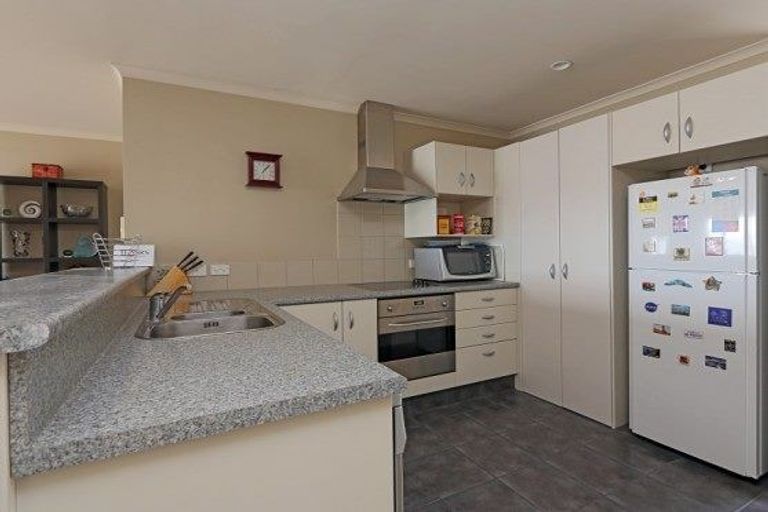 Photo of property in 2/178 Hyderabad Road, Ahuriri, Napier, 4110