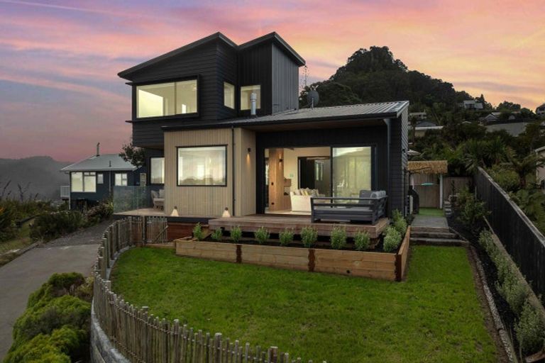 Photo of property in 196 Paku Drive, Tairua, 3508