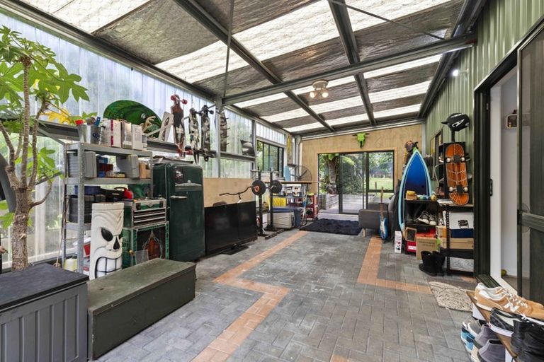 Photo of property in 330 Gun Club Road, Pukekohe, 2676