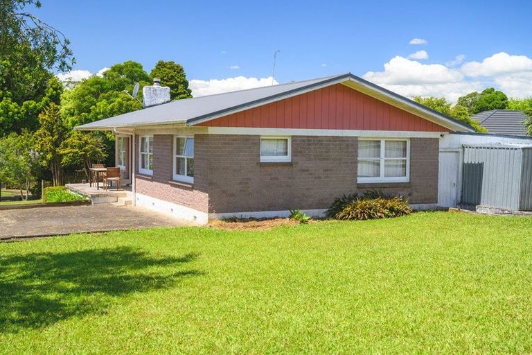 Photo of property in 5 Eden Place, Pukekohe, 2120