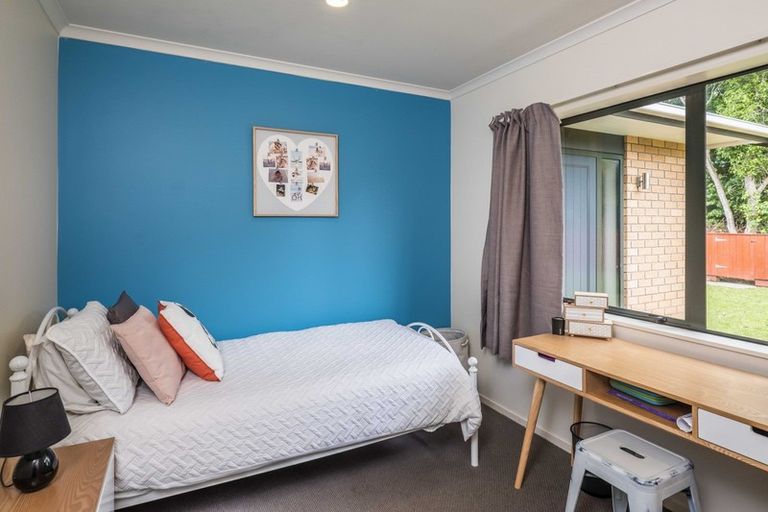 Photo of property in 386b Te Moana Road, Waikanae, 5036