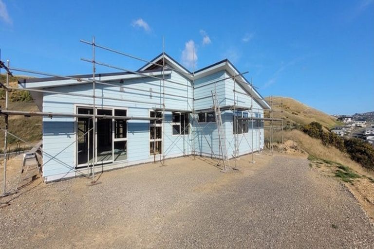 Photo of property in 41 Crompton Avenue, Churton Park, Wellington, 6037