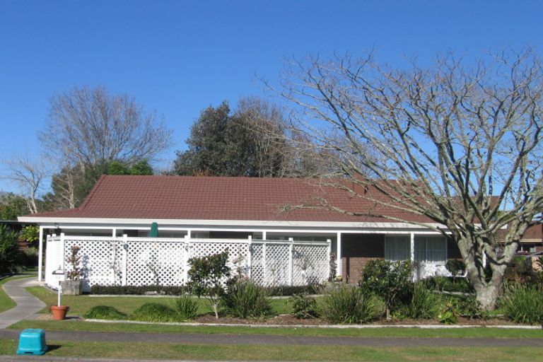 Photo of property in 12 Gaylands Place, Opaheke, Papakura, 2113